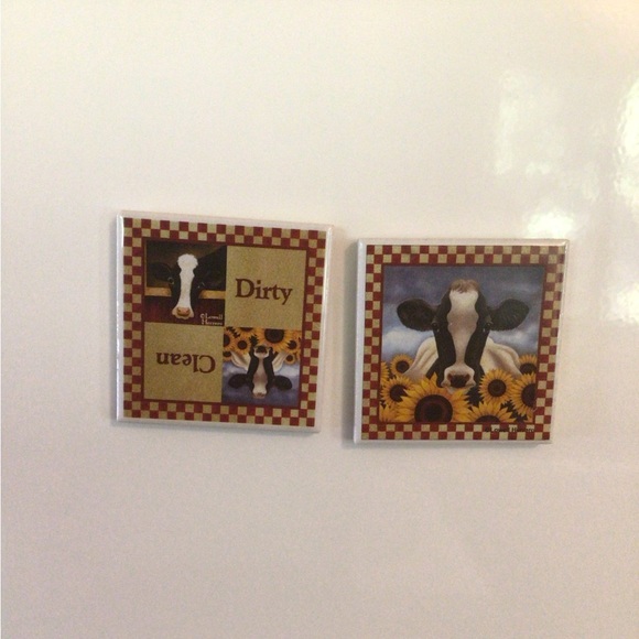 Cow Magnet Set - Picture 1 of 1